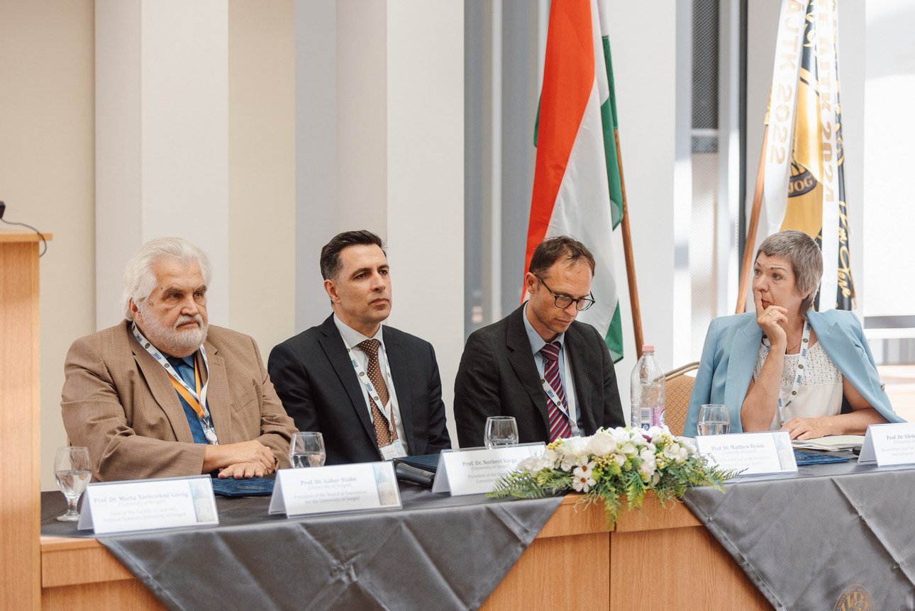 Prof. Dr. Ulrike M&uuml;&szlig;ig at the 8th Biennial Conference of the ESCLH: Back to the Past and Building the Future